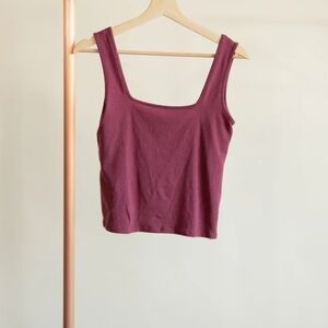 Square Neck Crop Tank Top in Wine